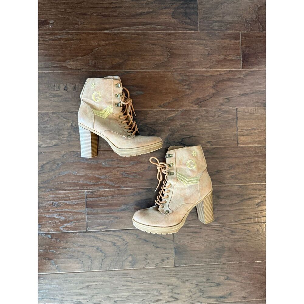 Guess Lug Sole Heel Combat Boots size 10 - Picture 2 of 6